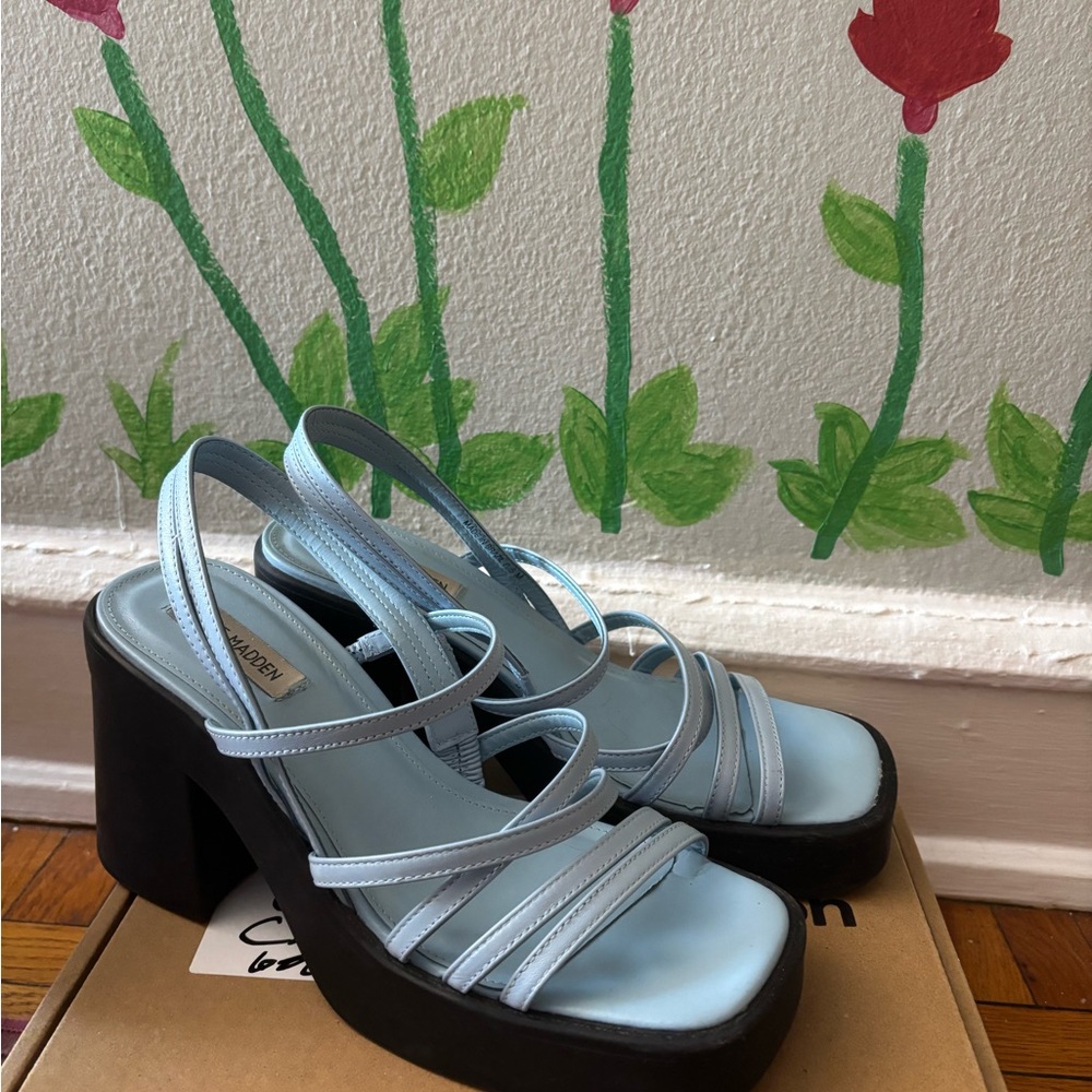 Steve Madden Blue Strappy Platform Sandals